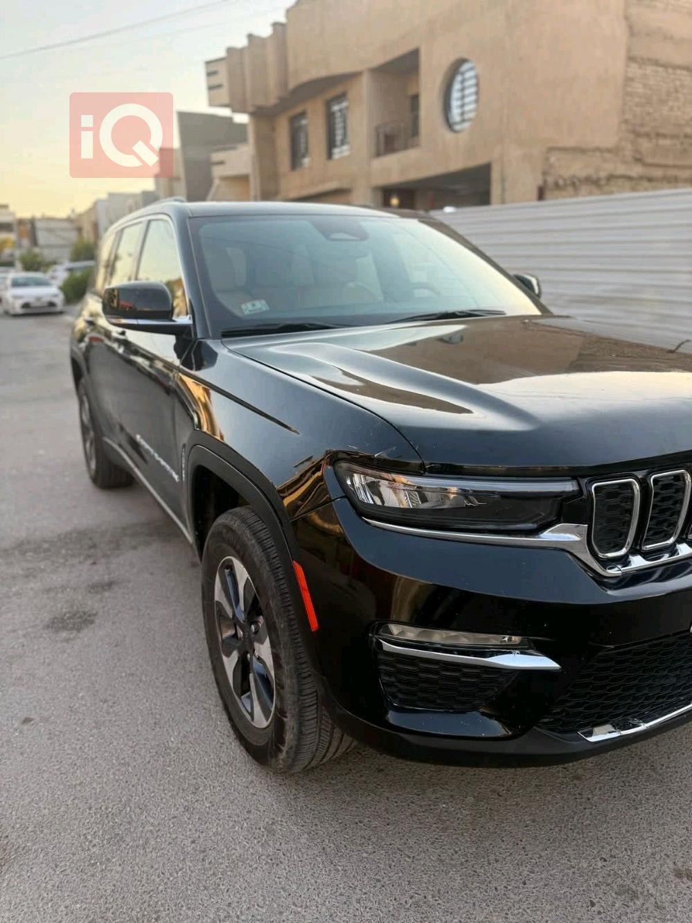 جيب جراند شيروكي